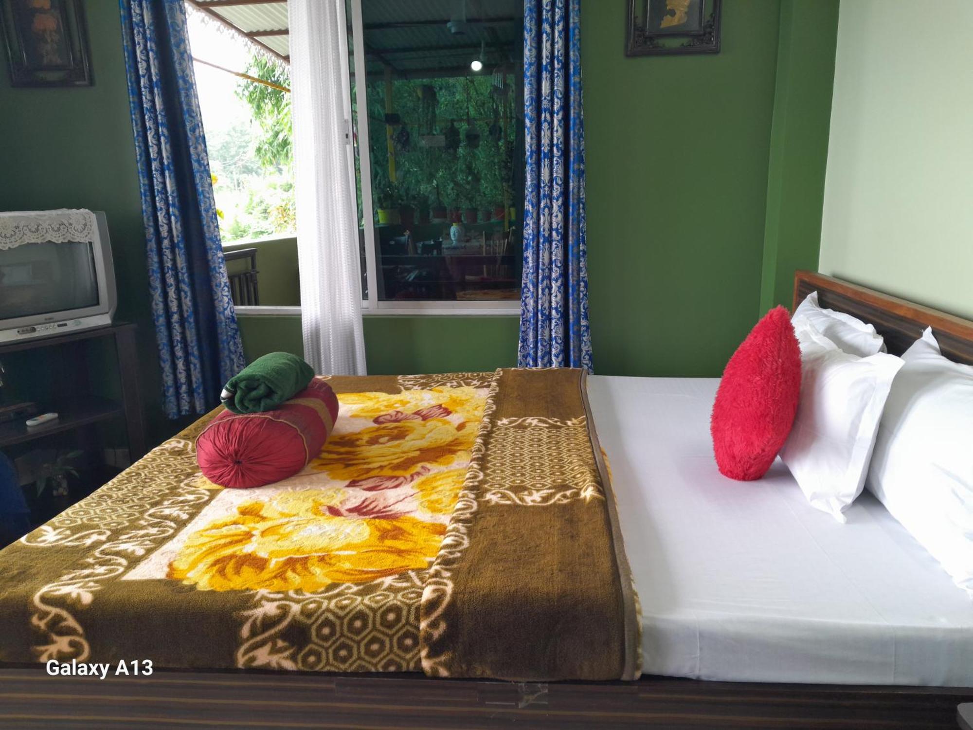 קלימפונג Seven Hills Homestay מראה חיצוני תמונה
